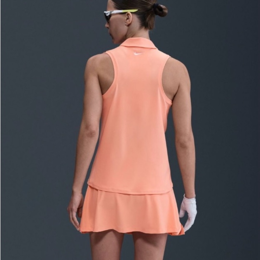 Nike Women's Dri-FIT Victory
Sleeveless Golf Polo NWT - Picture 2 of 4